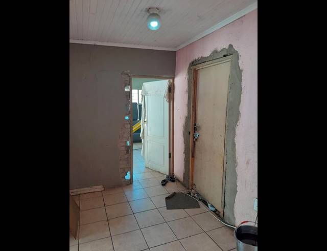 3 BEDROOM HOUSE FOR SALE IN WEST TURFFONTEIN